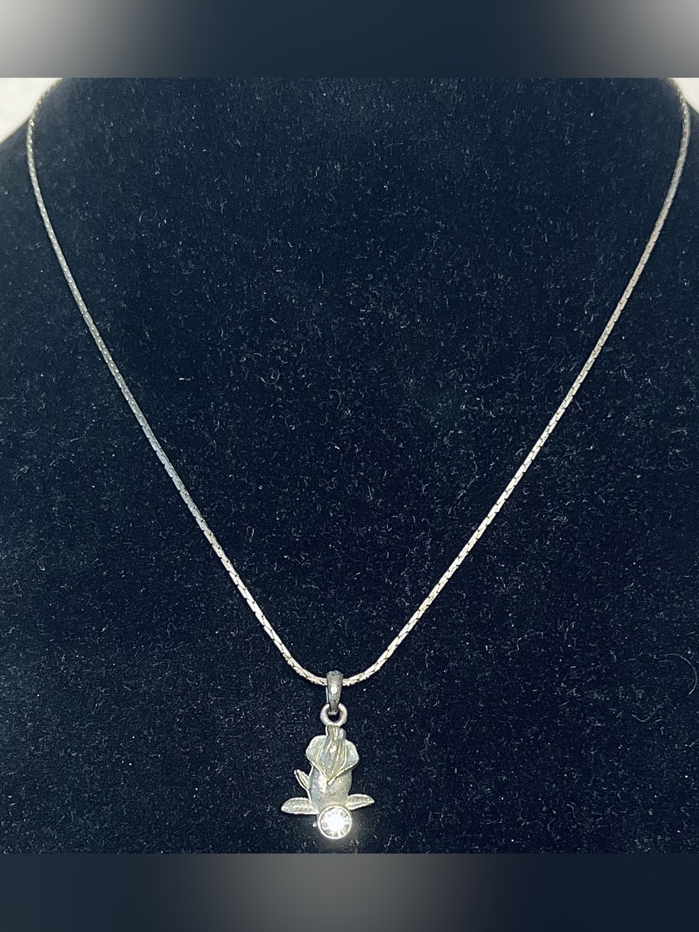 Vintage Silver Floral Pendant Necklace with Clear Crystal Accent